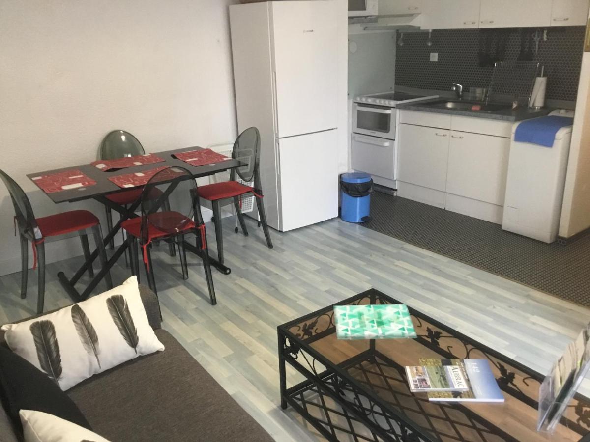 Lo Vedelier D'Aubrac Apartment Laguiole Exterior foto